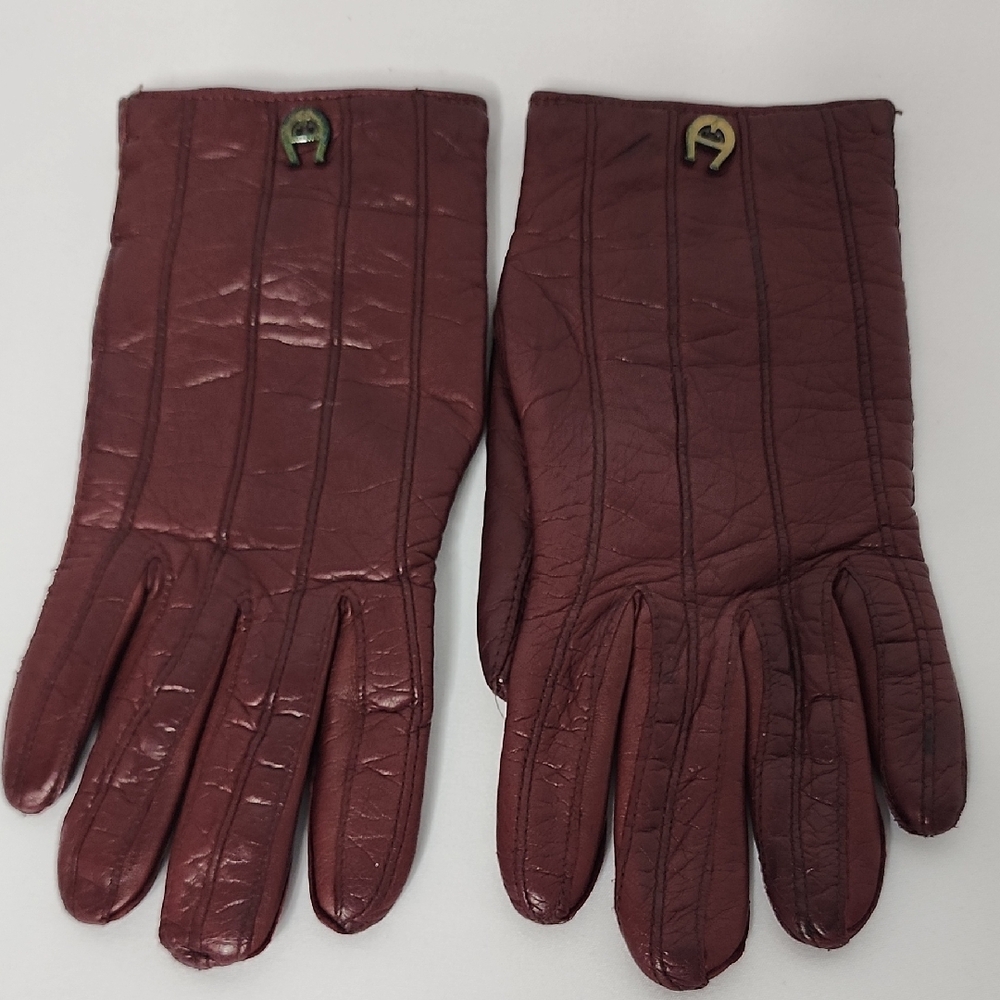 Etienne Aigner Burgundy Leather Gloves Size 7 1/2